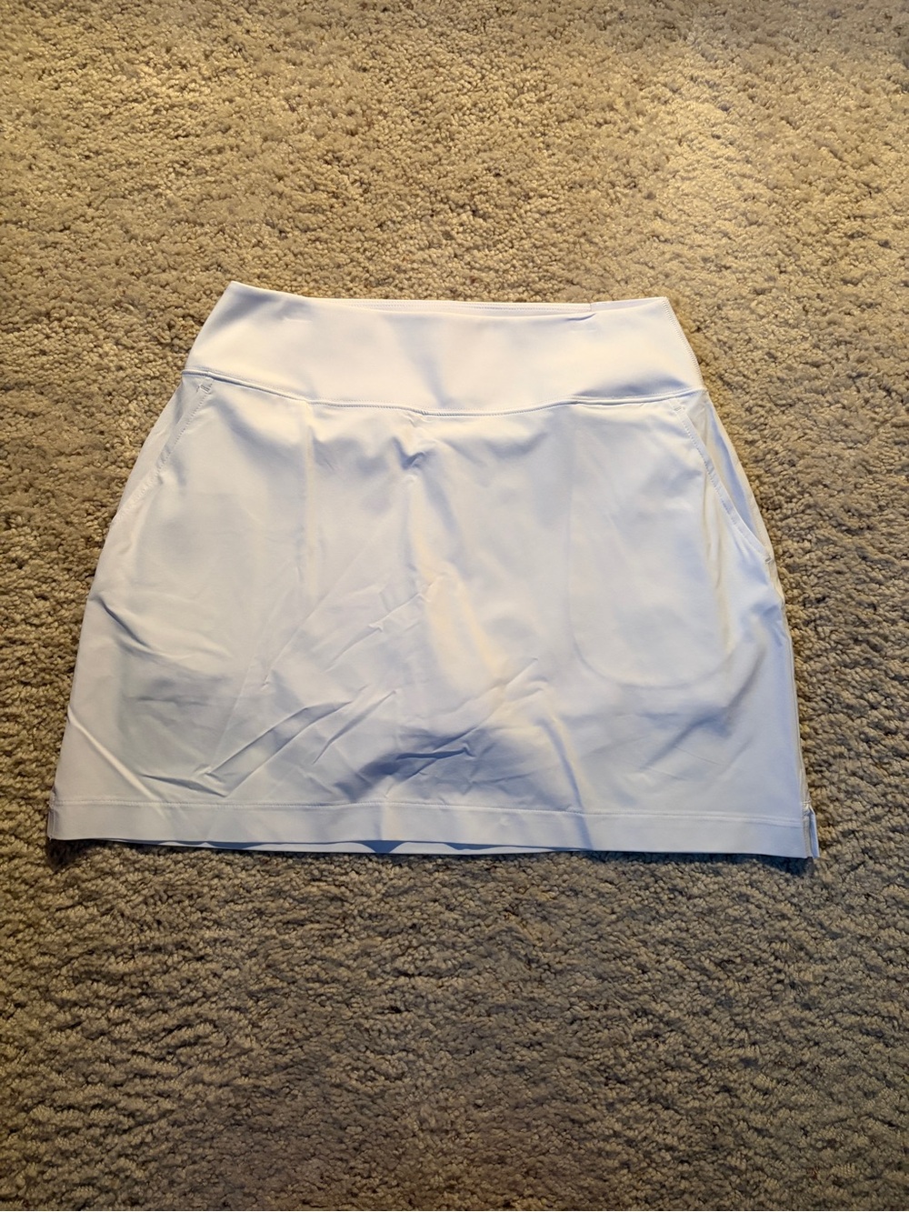 NWT Puma Blake White Women's Golf Skort size Medium (136)